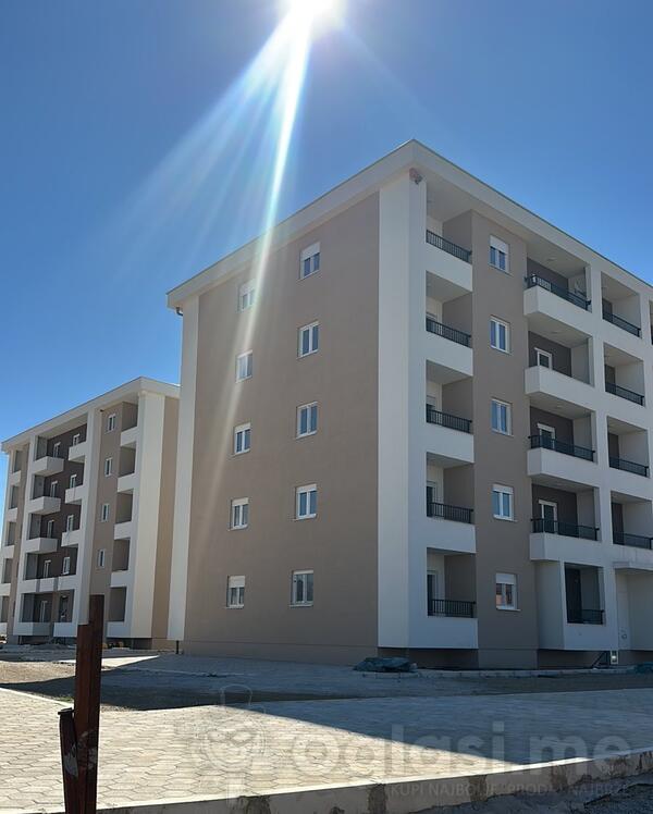 Garsonjera 25m2 - Podgorica - Zabjelo
