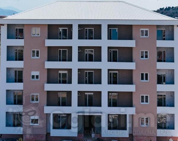 Garsonjera 25m2 - Podgorica - Zabjelo