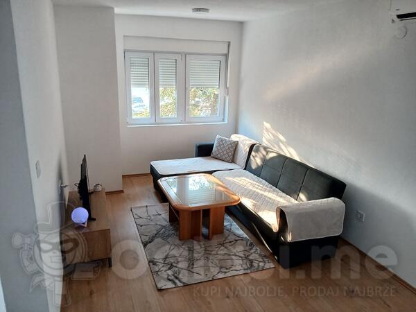 Jednosoban stan 40m2 - Podgorica - > Okolina grada
