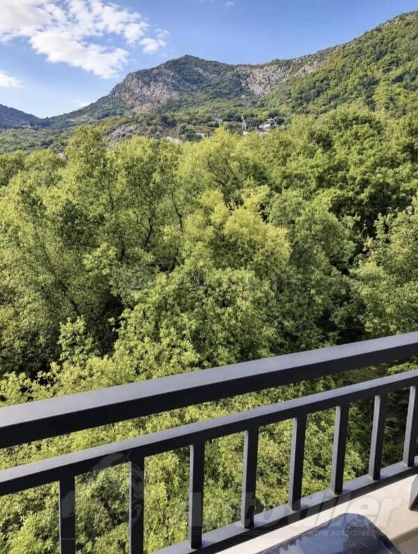 Jednosoban stan 42m2 - Budva - Lazi