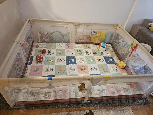 Ogradica za bebe za igru