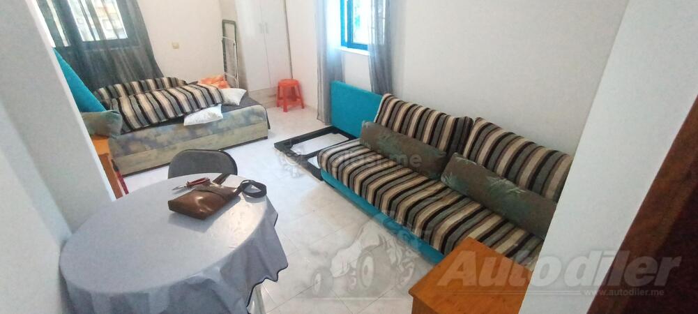 Garsonjera 20m2 - Budva - Bečići
