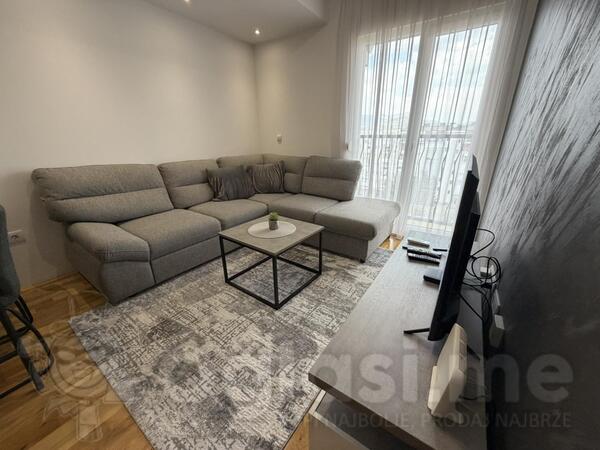 Jednosoban stan 40m2 - Podgorica - Stari Aerodrom