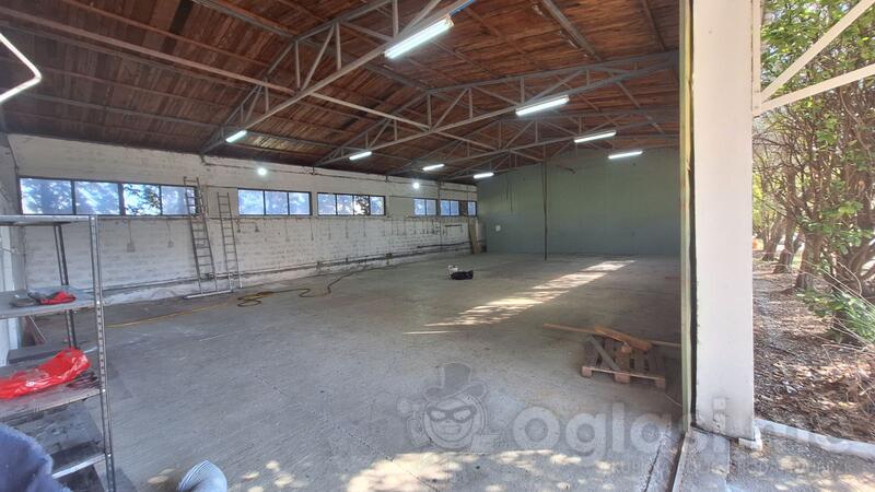 Proizvodni prostor 400m2 - Podgorica - Farmaci