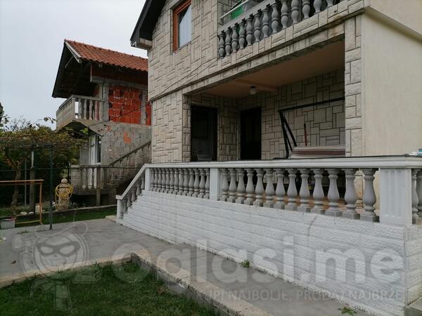 Porodična kuća 50m2 - Ulcinj - Bratica