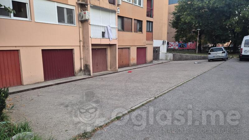 Garaža 16m2 - Nikšić - Nikšić (uži dio)