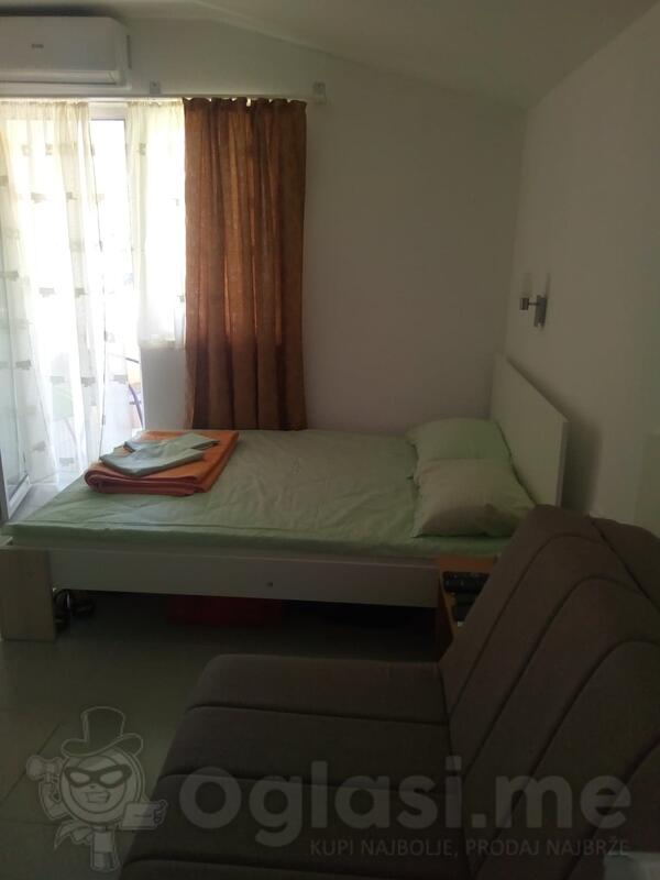 Garsonjera 28m2 - Budva - Bečići Boreti