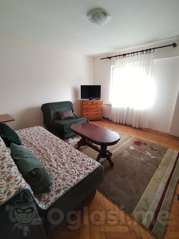 Trosoban stan 70m2 - Palilula - Borča