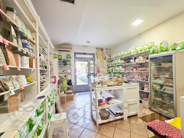 Lokal 63m2 - Podgorica - Centar grada