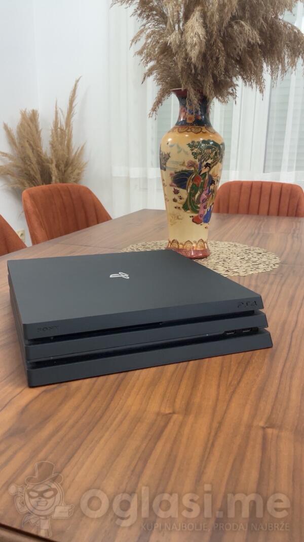 Sony - PlayStation 4