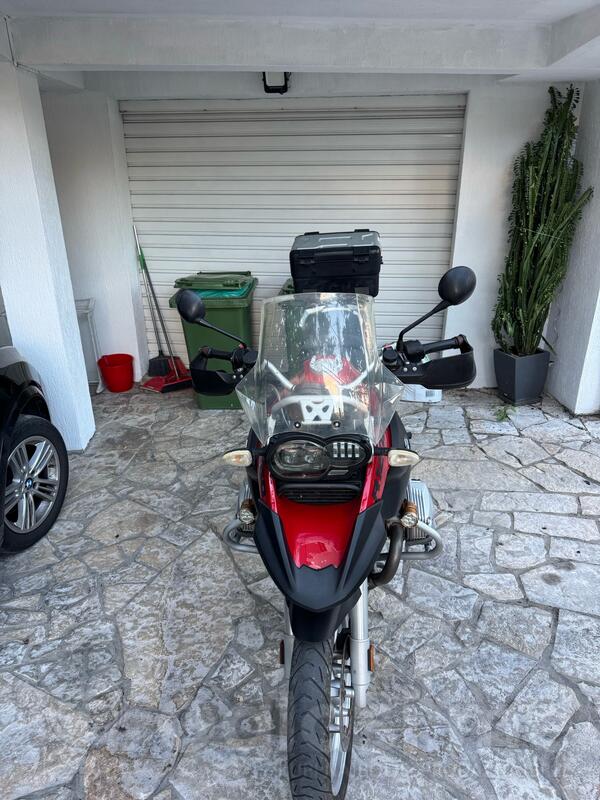 BMW - gs r 1200