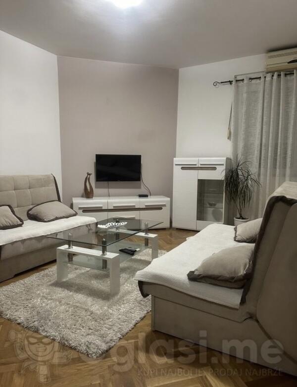 Jednosoban stan 39m2 - Podgorica - Blok 9 Rista Dragicevica 25