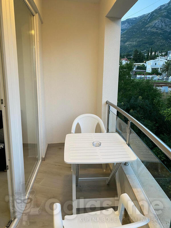 Garsonjera 33m2 - Bar - Sutomore