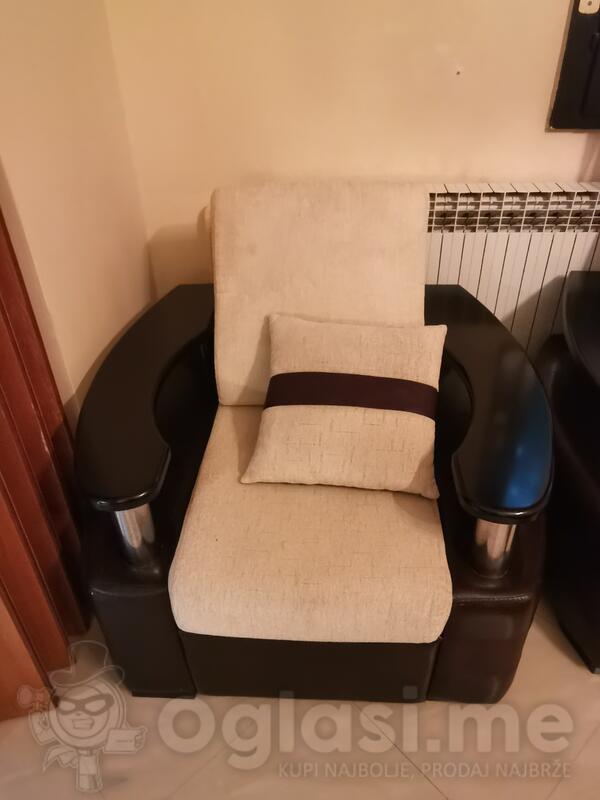 Trosjed dvosjed i fotelja