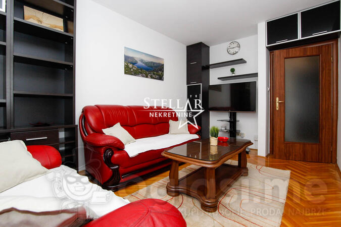 Dvosoban stan 64m2 - Podgorica - Blok 9