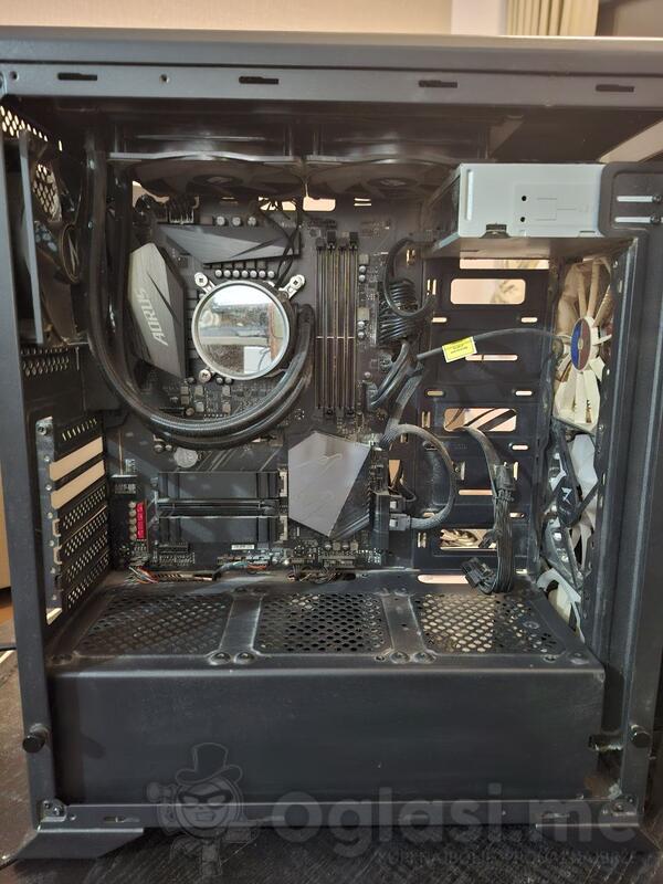 Intel i7 - 16GB GB DDR4 - SSD disk