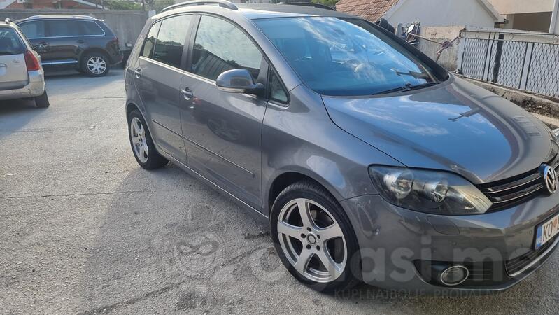 Volkswagen - Golf Plus - CAYC