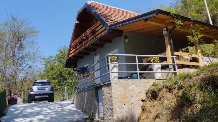 Vikendica 70m2 - Bajina Bašta - Rogačica