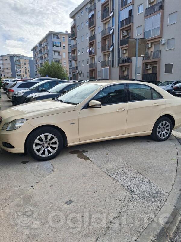 Mercedes Benz - E 220 - E 220 CDI