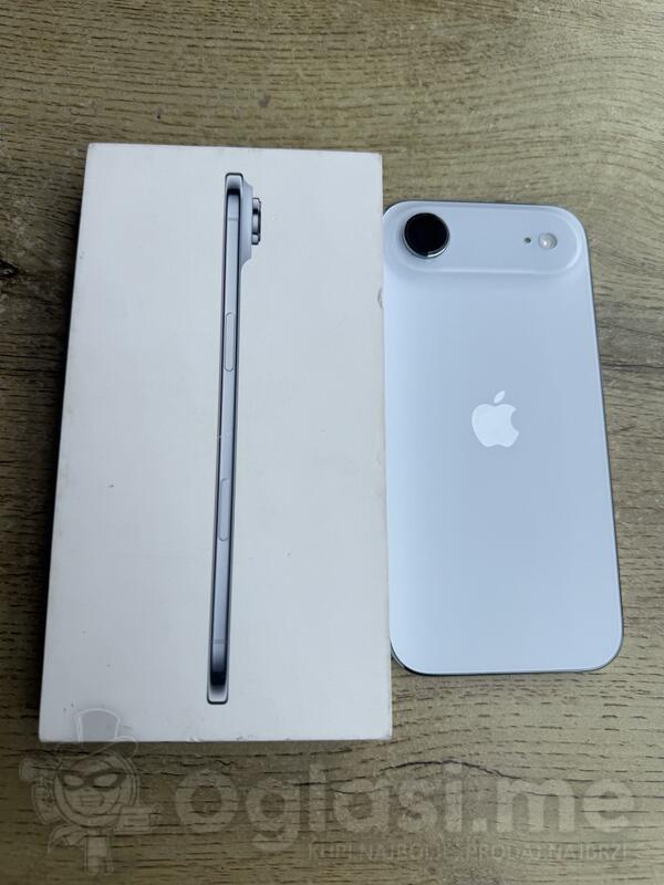 Apple - 17 Air 256 GB