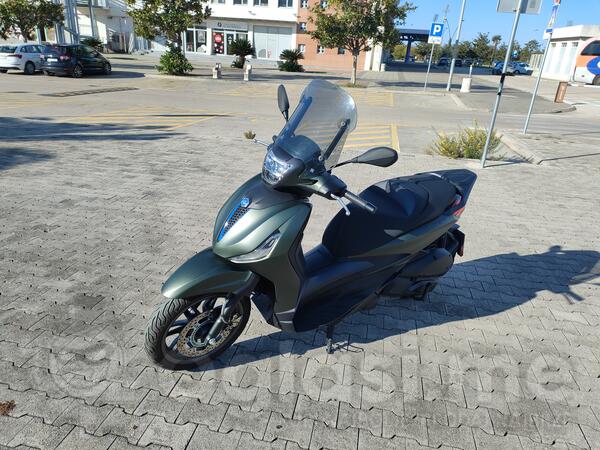 Piaggio - Beverly 310 sport 2026
