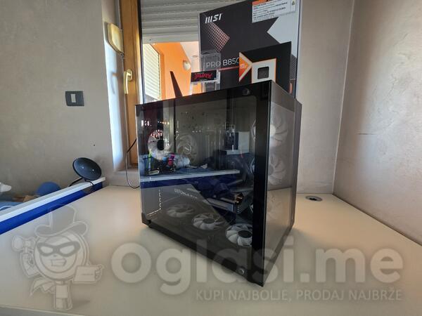 AMD Ryzen 7 - 32GB GB DDR5 - HDD + SSD