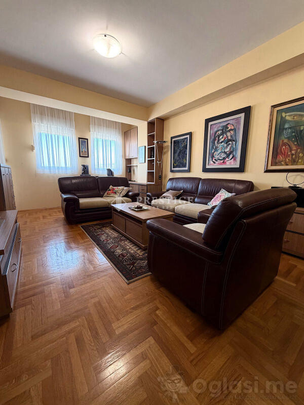 Dvosoban stan 75m2 - Podgorica - Podgorica (uži dio)