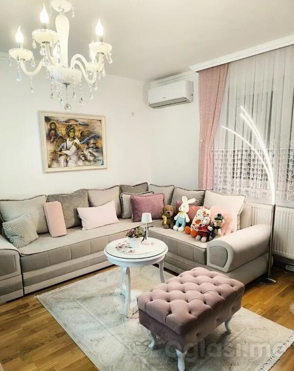 Četvorosoban stan 64m2 - Novi Sad - Novi Sad