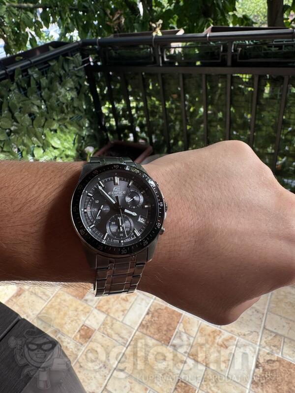 casio edifice -  Muški sat