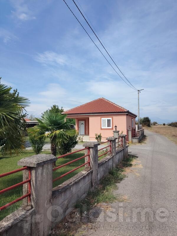 Porodična kuća 76m2 - Podgorica - Zeta