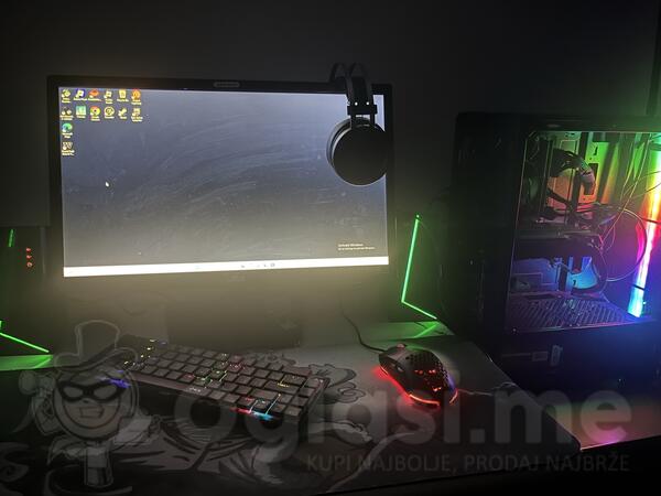 Intel i3 - 16GB GB DDR4 - HDD + SSD