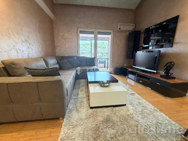 Trosoban stan 120m2 - Podgorica - Vezirov most