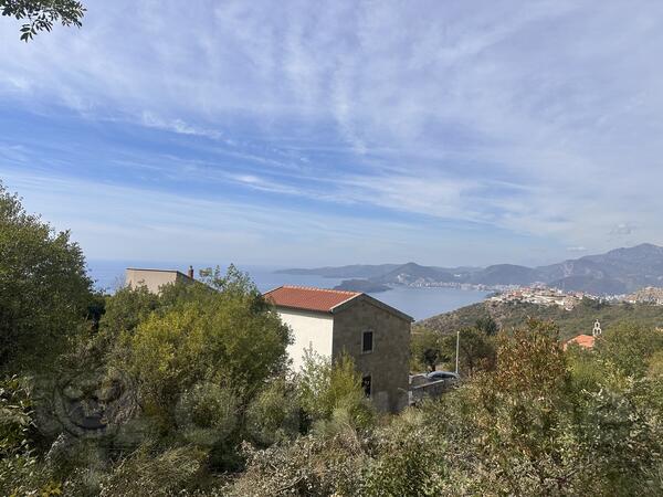 Građevinsko zemljište 479m2 - Budva - Tudorovići
