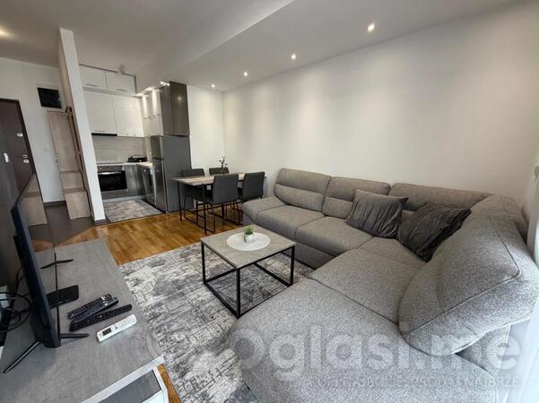 Jednosoban stan 40m2 - Podgorica - Stari Aerodrom