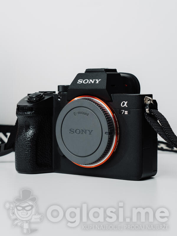 Sony A7III Fotoaparat