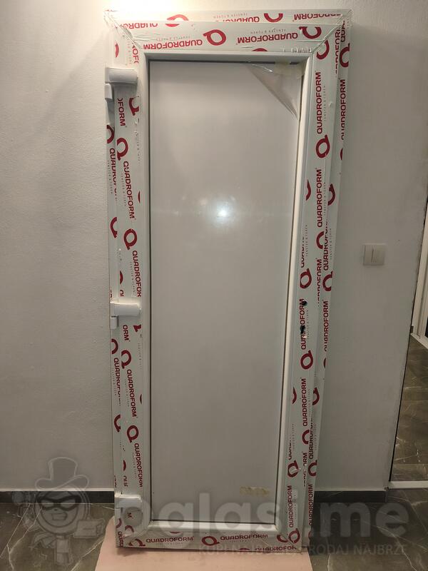 PVC vrata