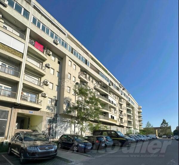 Jednosoban stan 42m2 - Podgorica - Stari Aerodrom lokal "Sicilija"