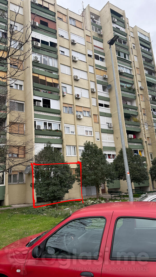 Jednosoban stan 38m2 - Podgorica - Baston Bulevar Save Kovačevi