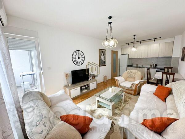 Dvosoban stan 66m2 - Podgorica - Stari Aerodrom