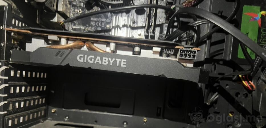 Gigabyte Rx 5600xt 6 GB