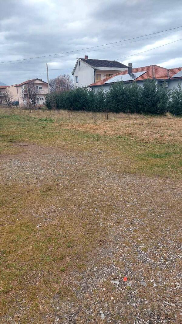 Građevinsko zemljište 516m2 - Podgorica - Gornja Gorica