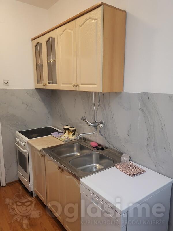 Jednosoban stan 50m2 - Podgorica - Preko Morače