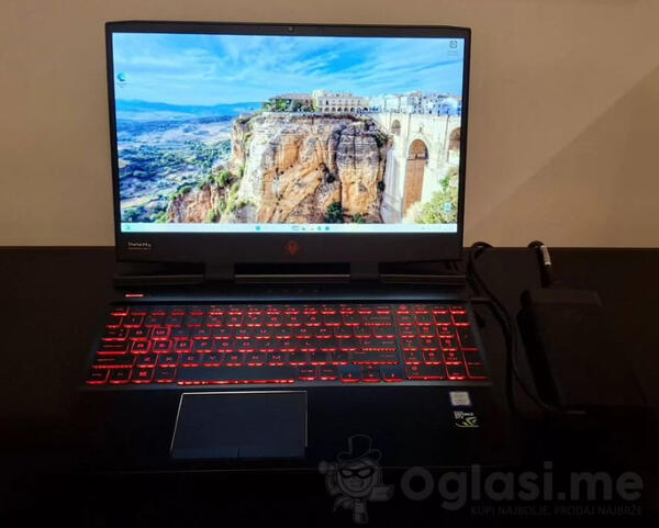 HP HP Omen 15 - 15" Intel i7 16GB GB