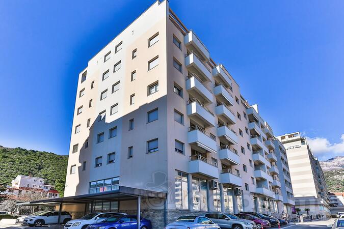 Garsonjera 19m2 - Budva - Rozino