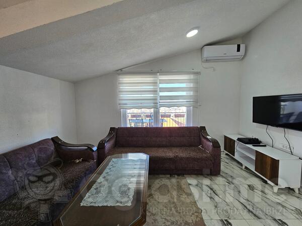 Dvosoban stan 75m2 - Bar - > Okolina grada