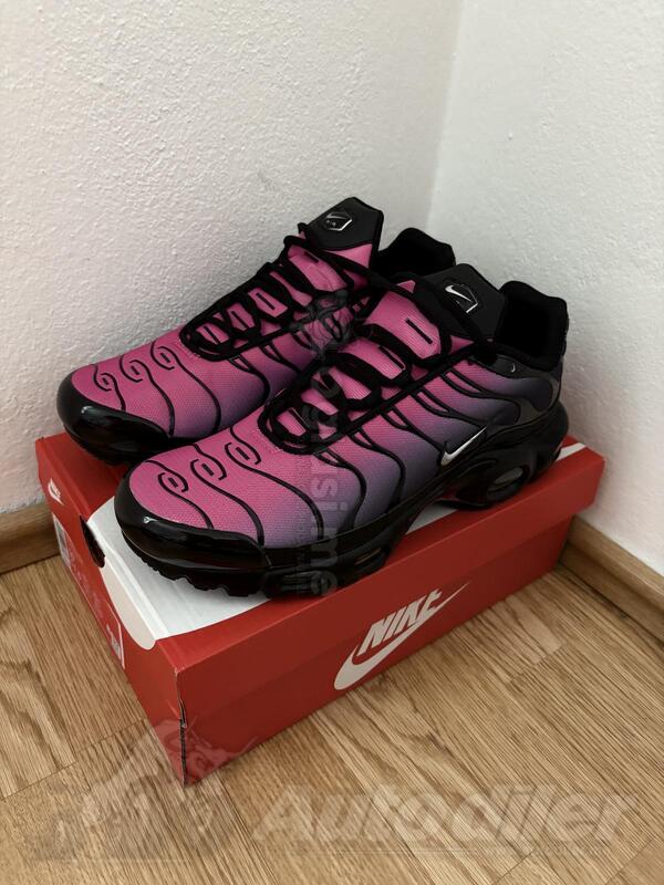 Prodajem Nike TN Black - Pink