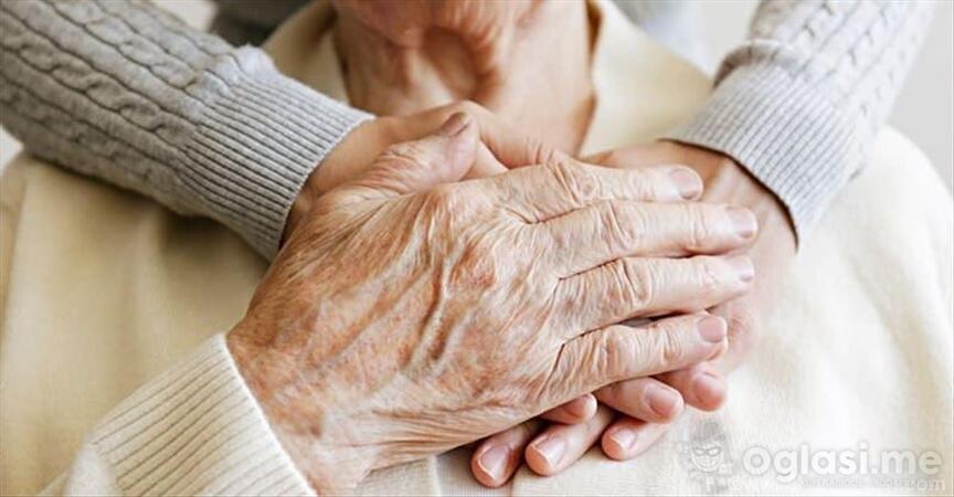 Potrebna žena za čuvanje starije ženske osobe