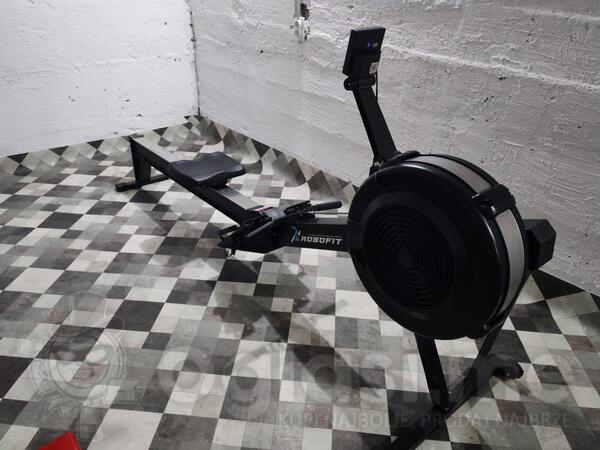 Profesionalna Suvo veslo Robofit Air Rower