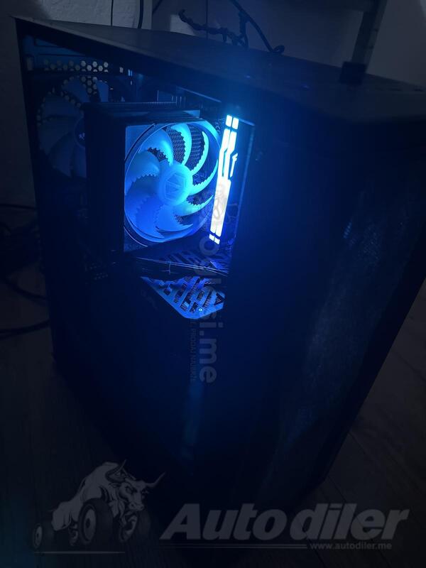 AMD Ryzen 5 - 32GB GB DDR5 - SSD disk