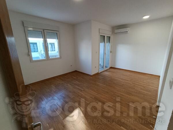 Jednosoban stan 43m2 - Podgorica - Blok 9